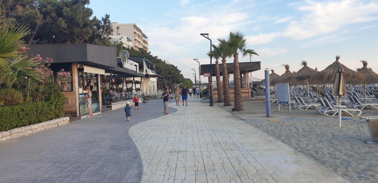 Beach View Apartment, Golem Dıraç Dış mekan fotoğraf