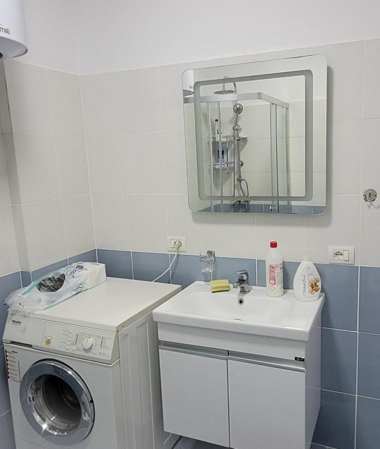 Beach View Apartment, Golem Dıraç Dış mekan fotoğraf