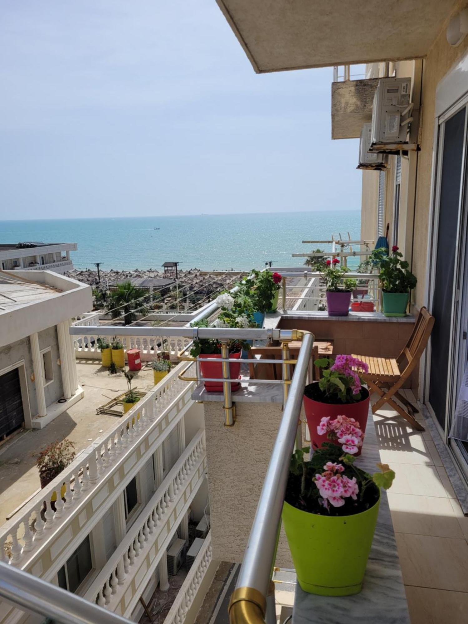 Beach View Apartment, Golem Dıraç Dış mekan fotoğraf